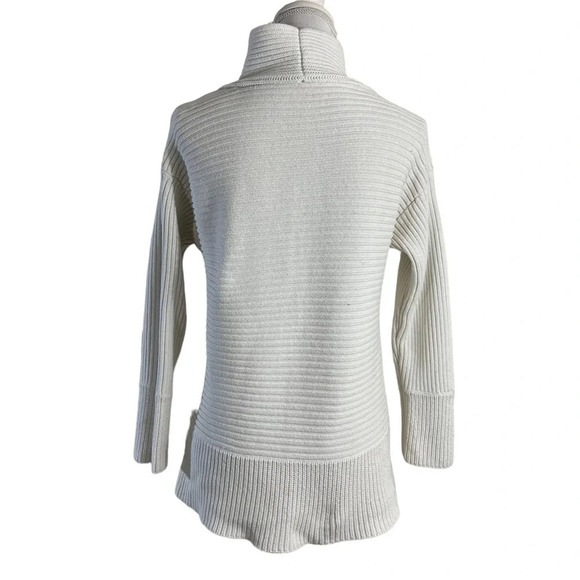 Vince Camuto High Neck Cream Sweater Size XS Knit Top Pullover Fall Winter - Picture 3 of 9